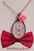 Roses necklace 